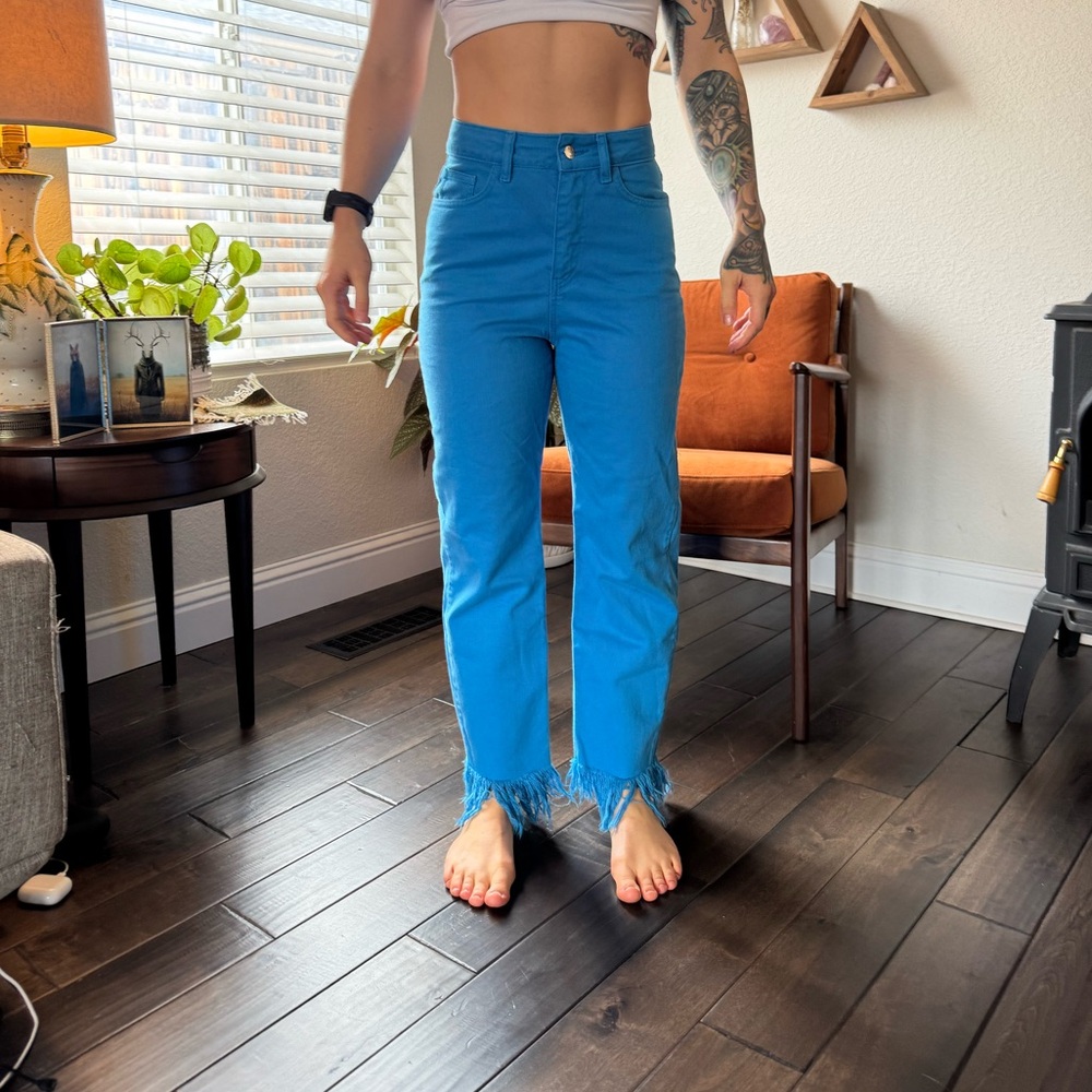Frayed Hem Blue Jeans
